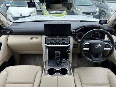 2023 Toyota LAND CRUISER 300 — миниатюра 42