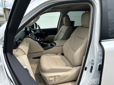 2023 Toyota LAND CRUISER 300 — миниатюра 23