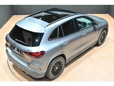 MERCEDES-BENZ GLA - 9