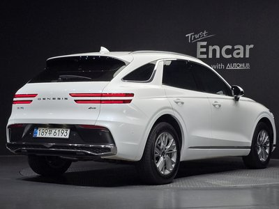 صورة 3 لـ 2025 Genesis GV70