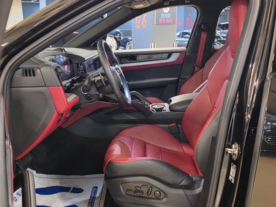 PORSCHE CAYENNE - 8