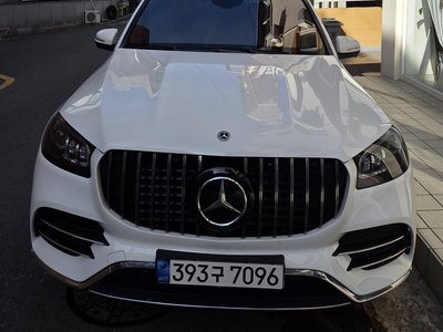 MERCEDES-BENZ GLS - 1