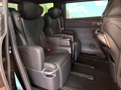2025 Toyota ALPHARD 照片 9