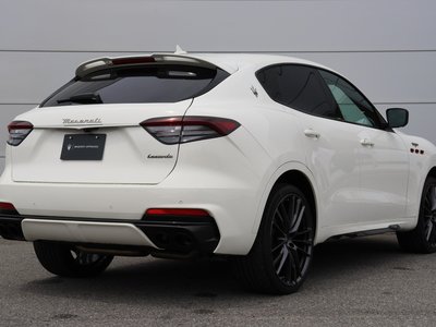 2023 Maserati LEVANTE 照片 10