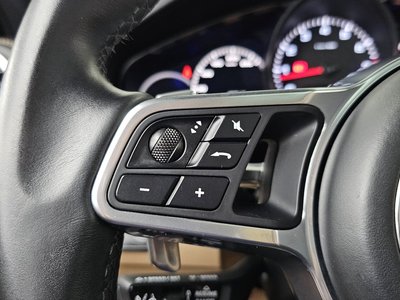 2021 Porsche CAYENNE thumbnail 34