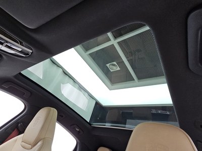 2021 Porsche CAYENNE thumbnail 24