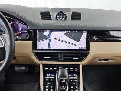 2021 Porsche CAYENNE thumbnail 20