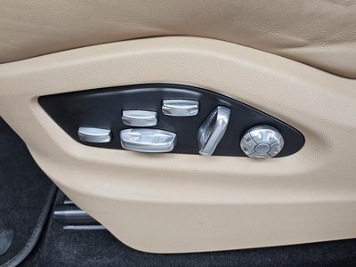 2021 Porsche CAYENNE thumbnail 31