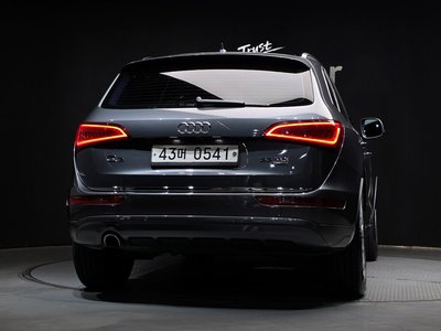AUDI Q5 - 4