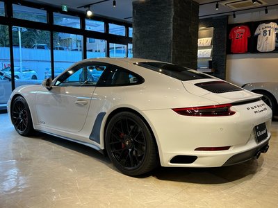 PORSCHE 911 - 10