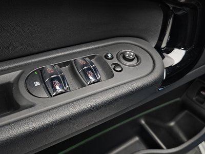 صورة مصغرة 34 لـ 2023 MINI COOPER COUNTRYMAN