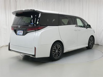 2024 Toyota VELLFIRE photo 3