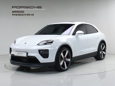 PORSCHE MACAN - 1