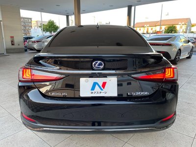 2022 Lexus ES 缩略图 16