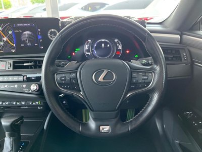 2022 Lexus ES 缩略图 14