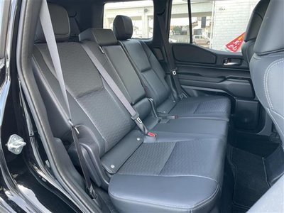 TOYOTA LAND CRUISER 250 - 5