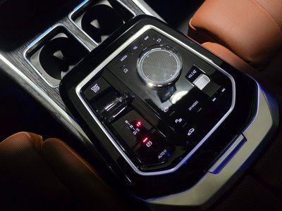 صورة 9 لـ 2025 BMW 7 SERIES