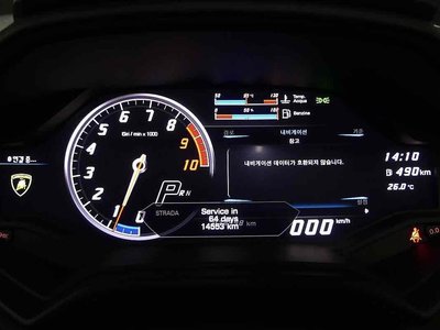 LAMBORGHINI HURACAN - 8