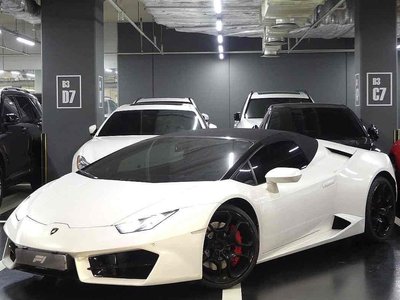 LAMBORGHINI HURACAN - 1