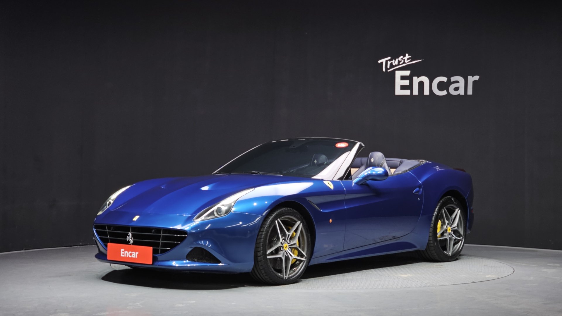 FERRARI CALIFORNIA - View 1