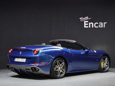 FERRARI CALIFORNIA - 3