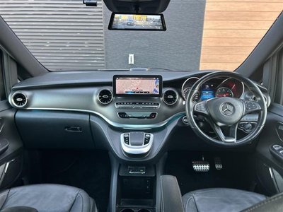 MERCEDES-BENZ V-CLASS - 10