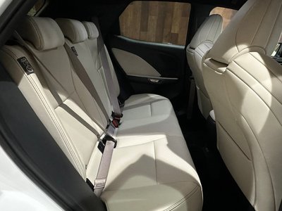 2025 Lexus LBX 缩略图 21