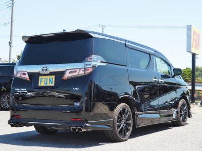 TOYOTA VELLFIRE - 5