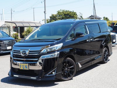 TOYOTA VELLFIRE - 4