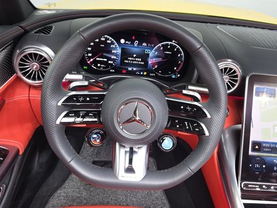 صورة مصغرة 13 لـ 2025 Mercedes-BENZ SL