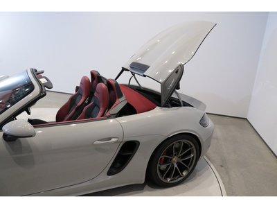 2020 Porsche 718 SPYDER thumbnail 47