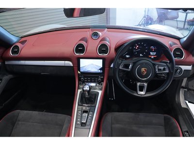 صورة 3 لـ 2020 Porsche 718 SPYDER