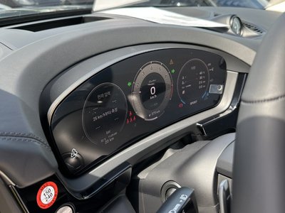 صورة مصغرة 16 لـ 2025 Porsche CAYENNE