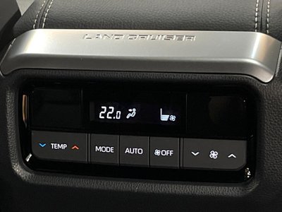 2024 Toyota LAND CRUISER 250 — миниатюра 35