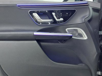 2025 Mercedes-BENZ EQE — миниатюра 15
