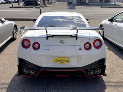 NISSAN GT-R - 5