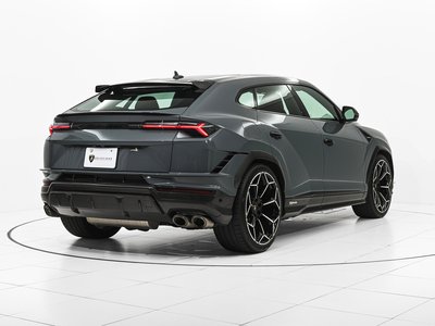 2023 Lamborghini URUS photo 8