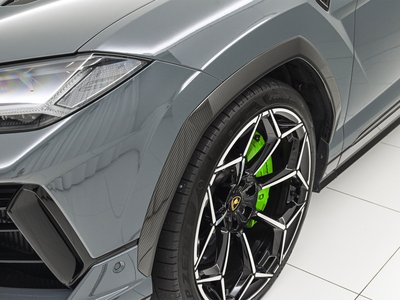 2023 Lamborghini URUS — миниатюра 37