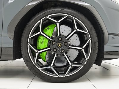 2023 Lamborghini URUS — миниатюра 34