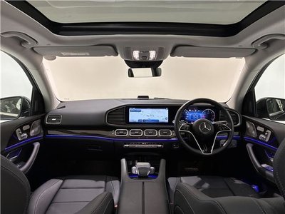 2025 Mercedes-BENZ GLE — миниатюра 30