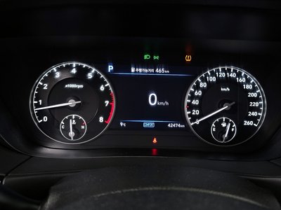 GENESIS G90 - 8