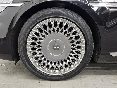 GENESIS G90 - 6