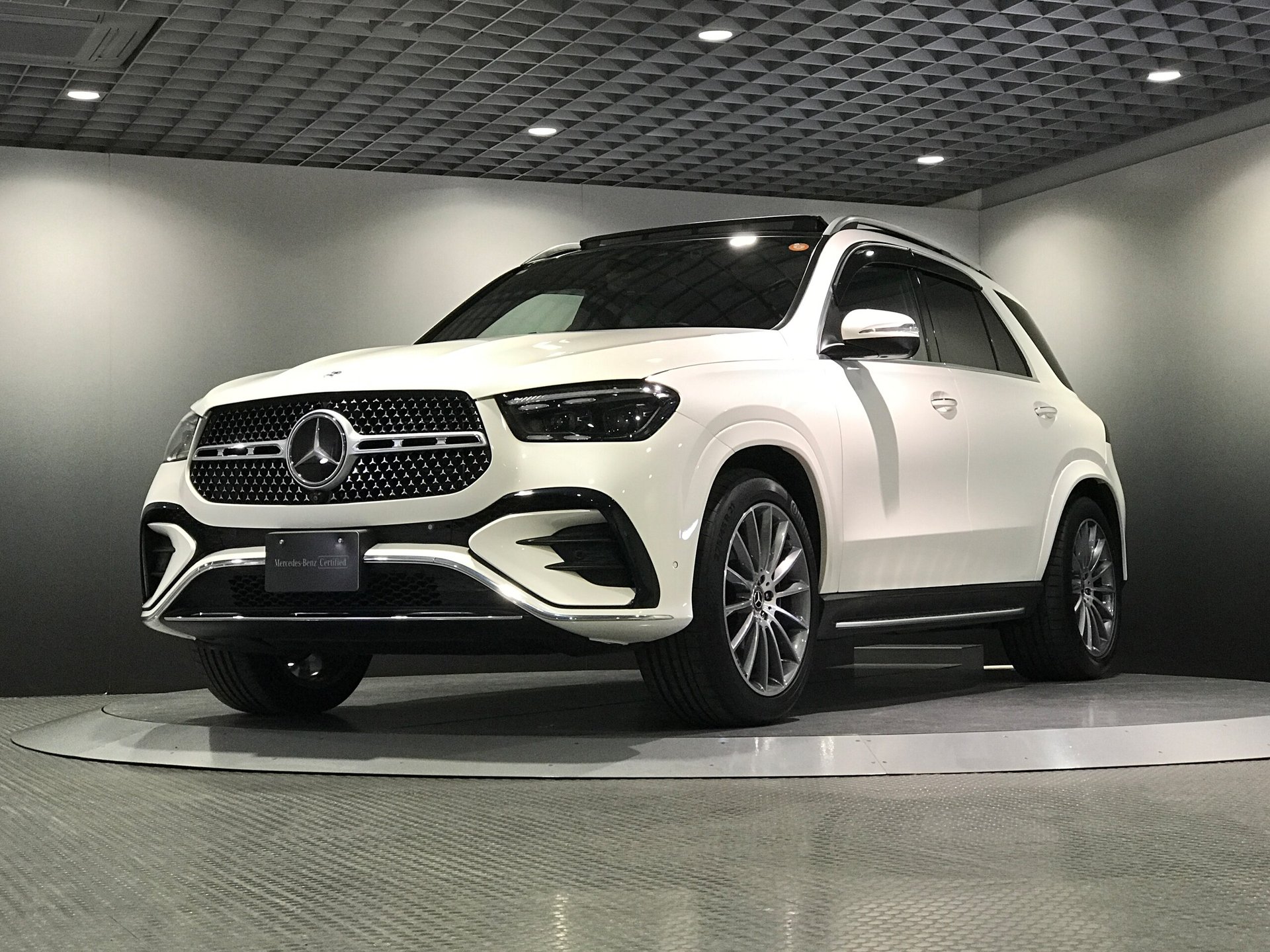 MERCEDES-BENZ GLE - View 1