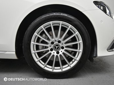 MERCEDES-BENZ E-CLASS - 6