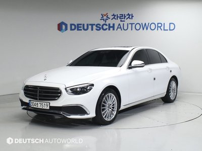 MERCEDES-BENZ E-CLASS - 1