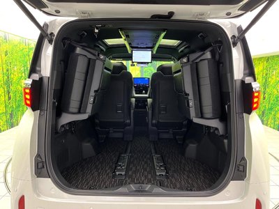 2025 TOYOTA ALPHARD — фото 10
