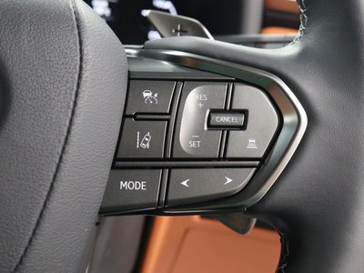2023 Lexus LX thumbnail 13