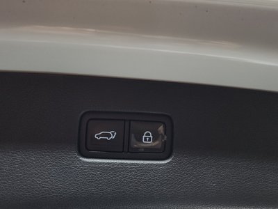 2020 Genesis GV80 thumbnail 16