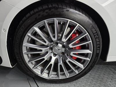 MERCEDES-BENZ E-CLASS - 6