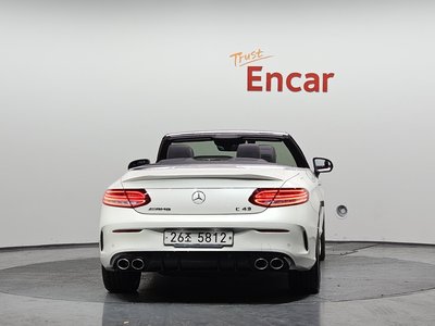 MERCEDES-BENZ C-CLASS - 4